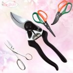 Ramo Buchon with Paper Crafting Tools